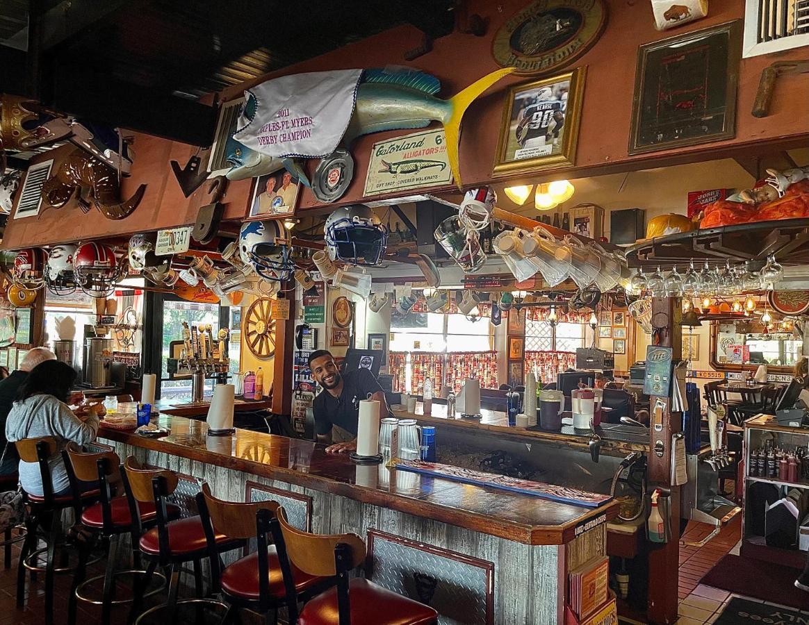 Buffalo Chip'S Ranch House Motel Bonita Springs Extérieur photo