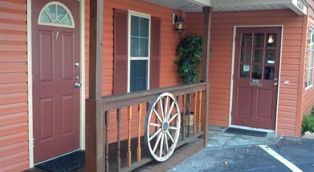 Buffalo Chip'S Ranch House Motel Bonita Springs Extérieur photo