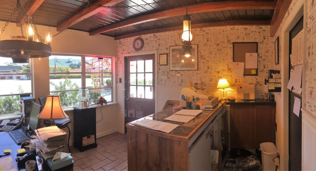 Buffalo Chip'S Ranch House Motel Bonita Springs Extérieur photo